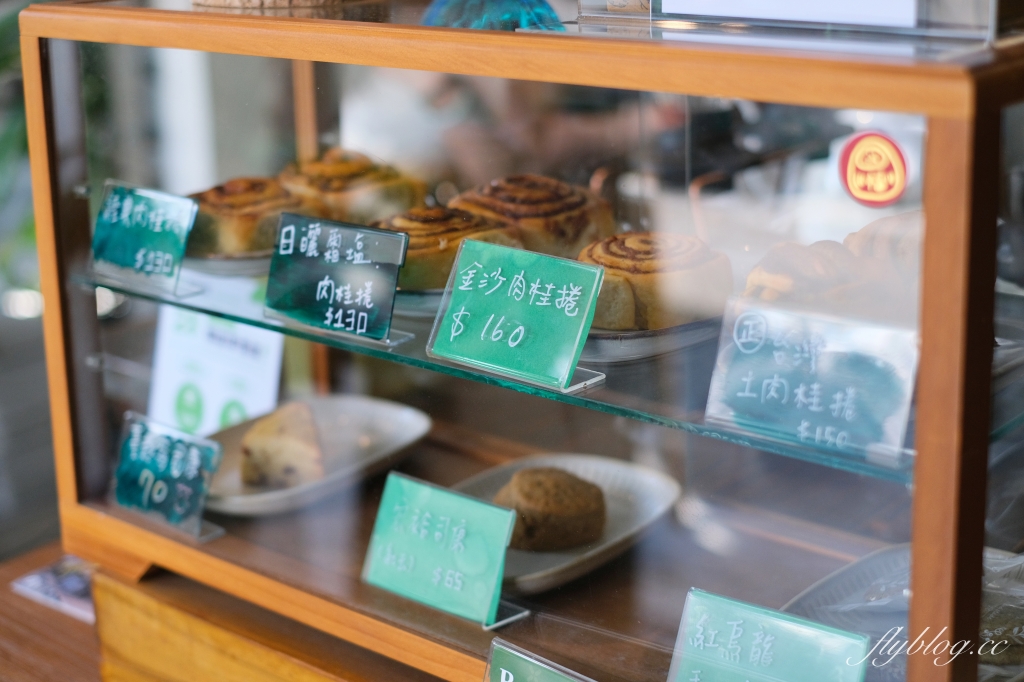 台中西區｜冰穀咖啡．由50年五金行所改建，模範市場旁的咖啡館 @飛天璇的口袋