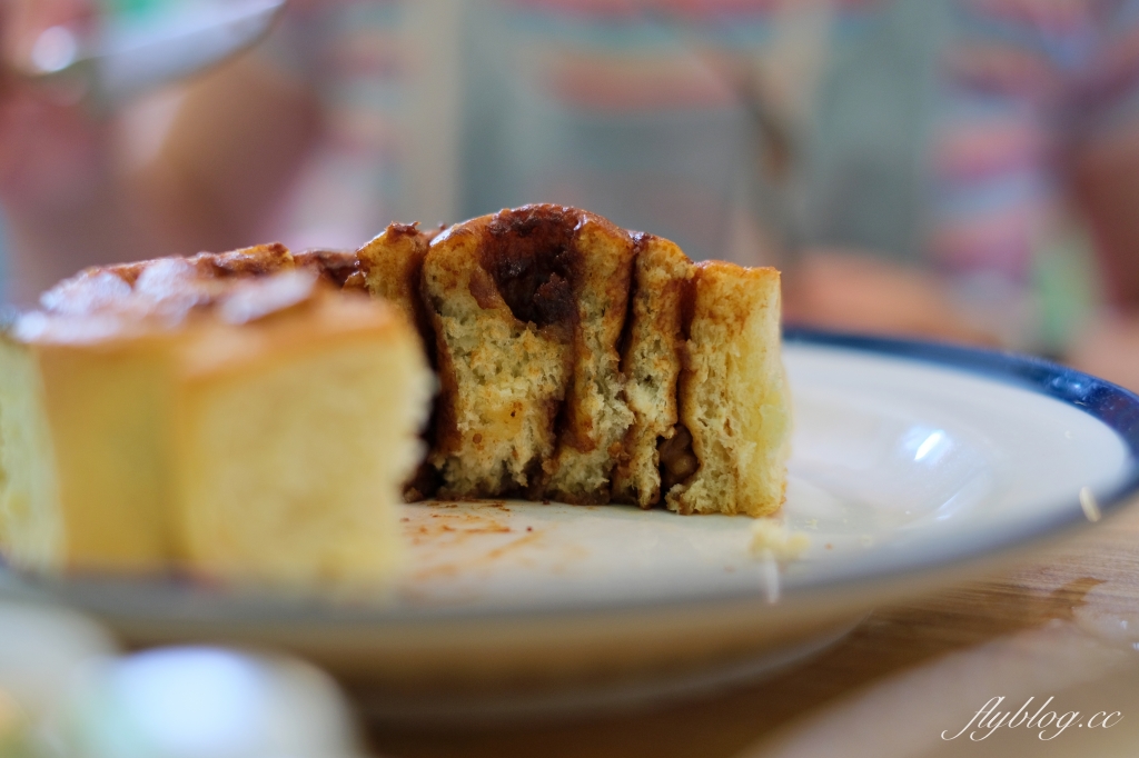 台中西區｜冰穀咖啡．由50年五金行所改建，模範市場旁的咖啡館 @飛天璇的口袋
