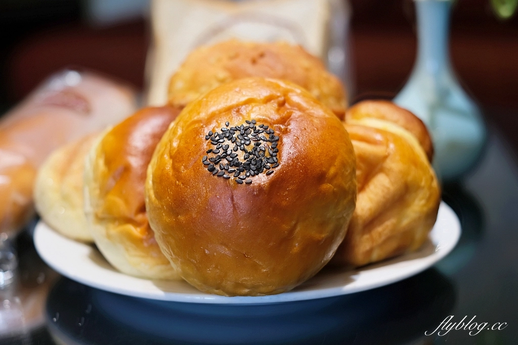 桃園蘆竹｜野上麵包坊．孕育多位名星烘焙師的宗師，南崁超人氣野上智寬麵包店 @飛天璇的口袋
