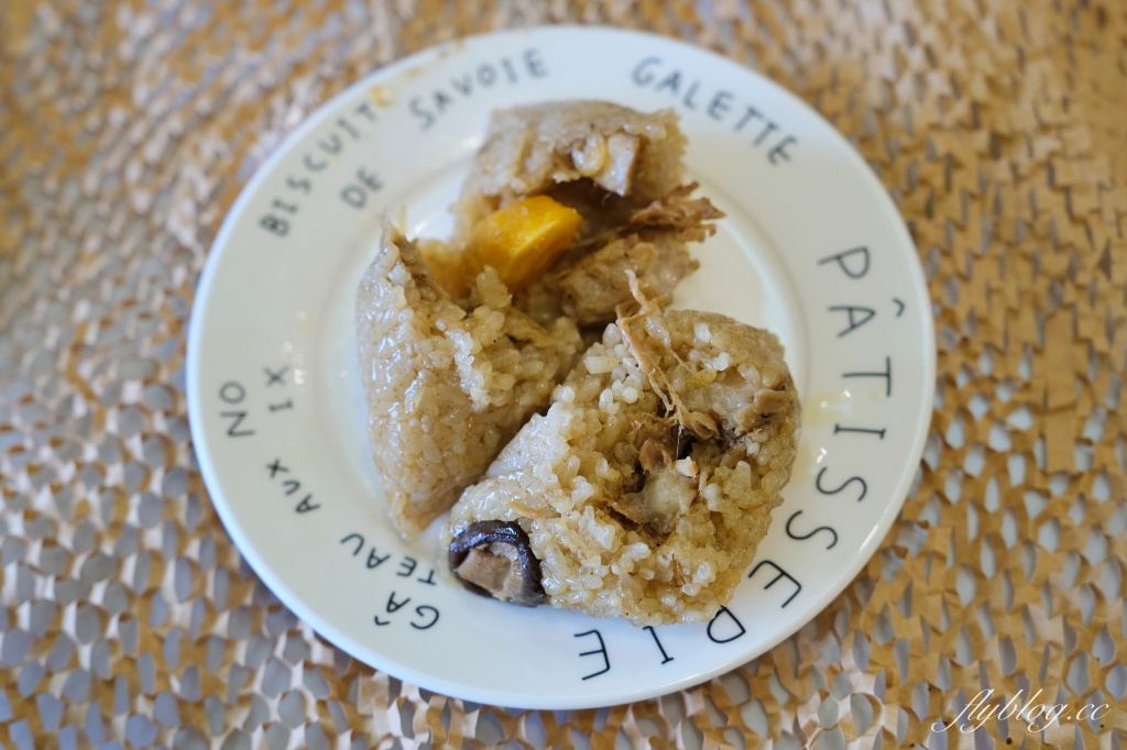 台中北屯｜阿鴻肉粽．水湳市場人氣肉粽，各種古早味南部粽、北部粽、梗粽 @飛天璇的口袋
