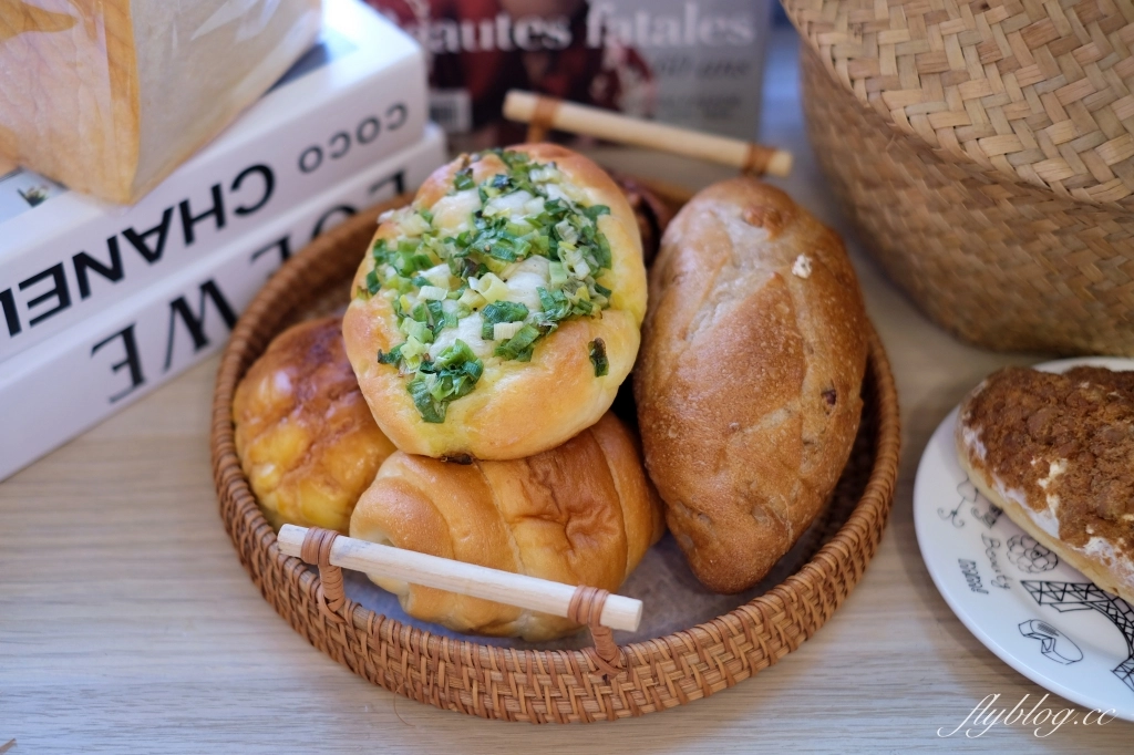 台北士林｜慶祝烘焙．野上智寬大弟子，陳耀訓師父開的麵包店 @飛天璇的口袋