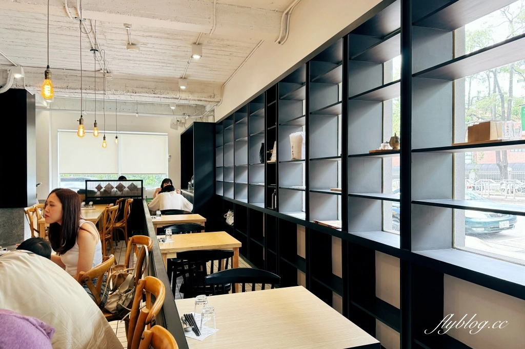 台中南區｜好菜K&Uuml;ISINE 國光店．台中米其林必比登推薦，創意南洋風味合菜料理 @飛天璇的口袋