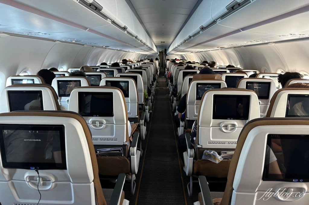 泰國曼谷｜星宇航空．JX745 台北-曼谷，空中巴士A321NEO機型，機上座位及飛機餐分享 @飛天璇的口袋