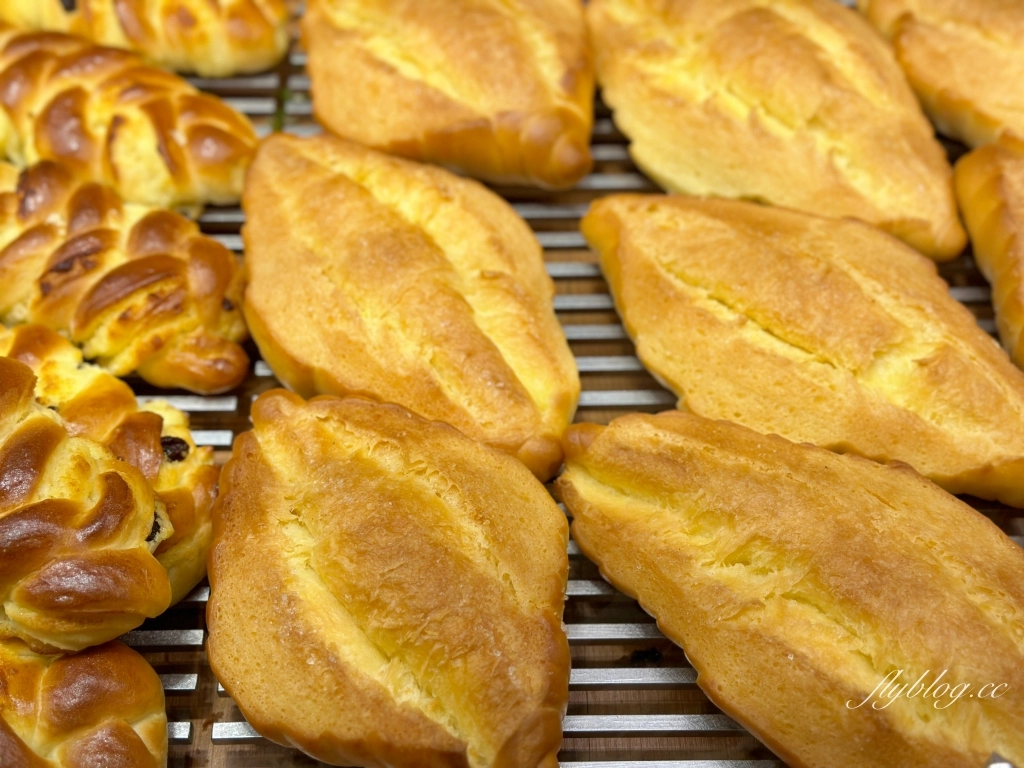 台北士林｜慶祝烘焙．野上智寬大弟子，陳耀訓師父開的麵包店 @飛天璇的口袋