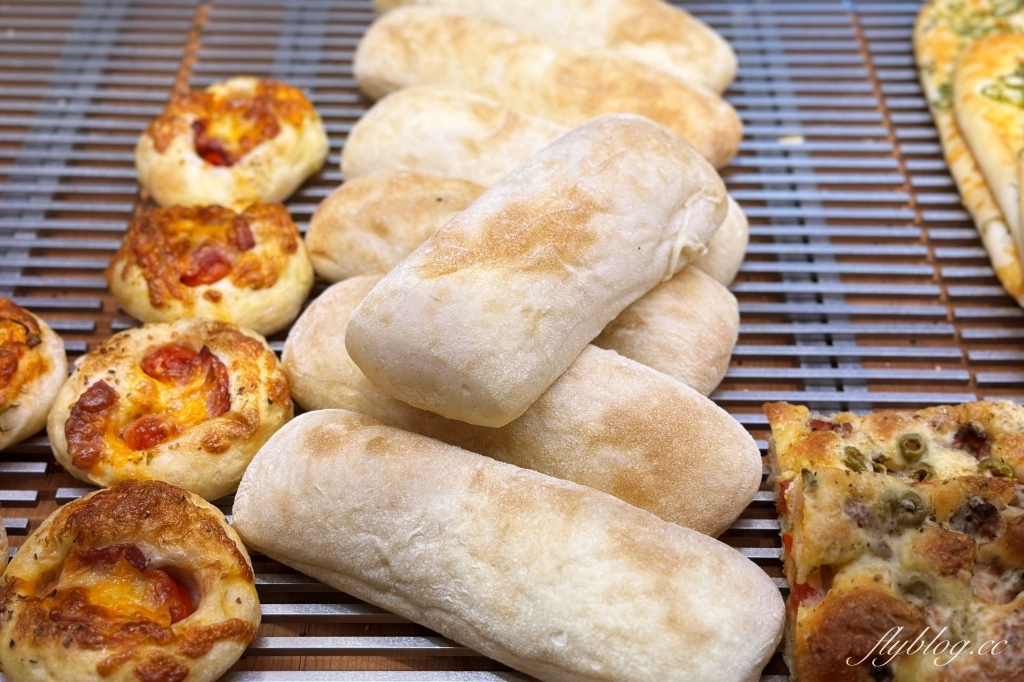 台北士林｜慶祝烘焙．野上智寬大弟子，陳耀訓師父開的麵包店 @飛天璇的口袋