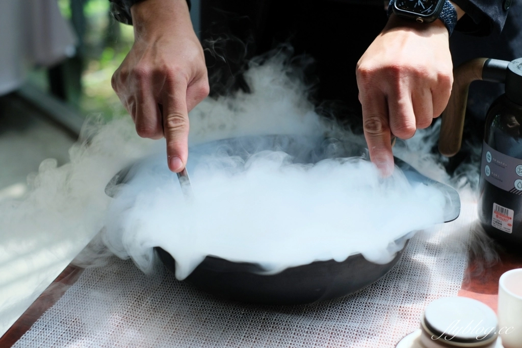 台中南屯｜印月餐廳．充滿美學的台中一鴨三吃，道道真功夫東方料理饗宴 @飛天璇的口袋