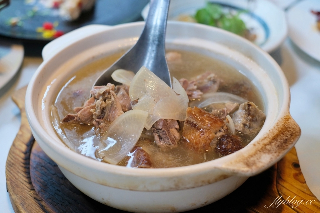 台中南屯｜印月餐廳．充滿美學的台中一鴨三吃，道道真功夫東方料理饗宴 @飛天璇的口袋