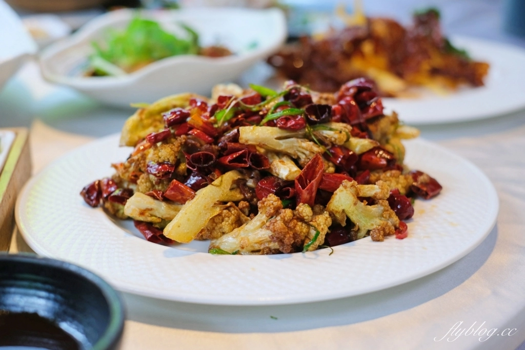 台中南屯｜印月餐廳．充滿美學的台中一鴨三吃，道道真功夫東方料理饗宴 @飛天璇的口袋