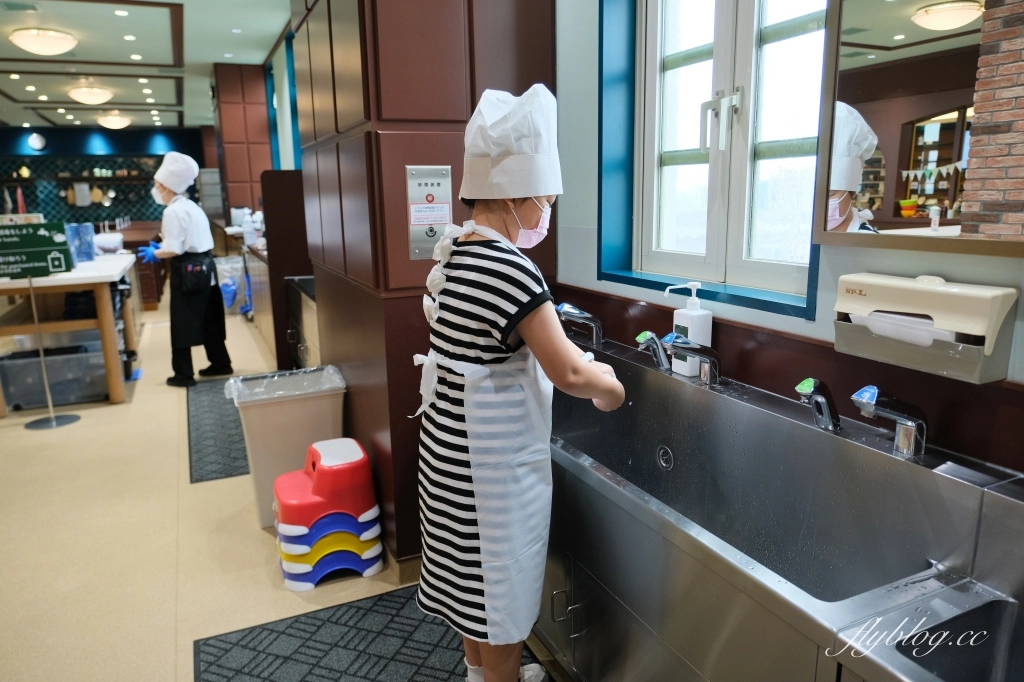 日本北海道｜白色戀人公園．札幌最熱門的觀光工廠，可以做心型戀人餅乾DIY @飛天璇的口袋