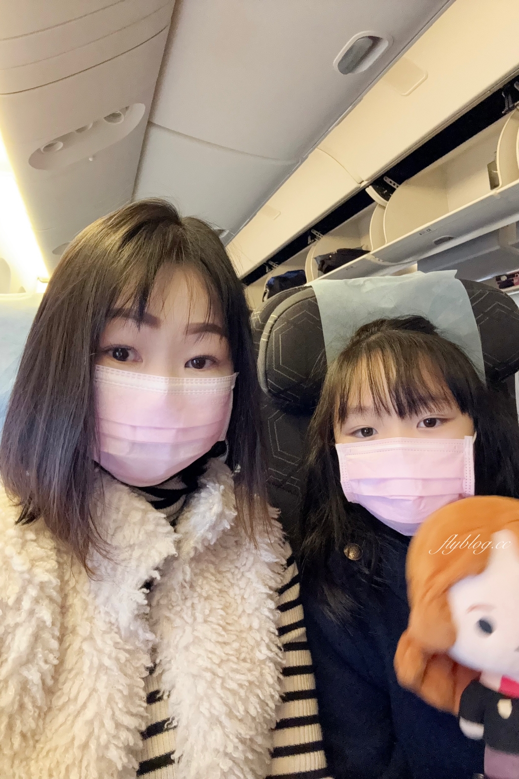 澳門旅遊｜長榮航空BR801 台北&ndash;澳門 波音777-300ER，機上座位及飛機餐分享 @飛天璇的口袋