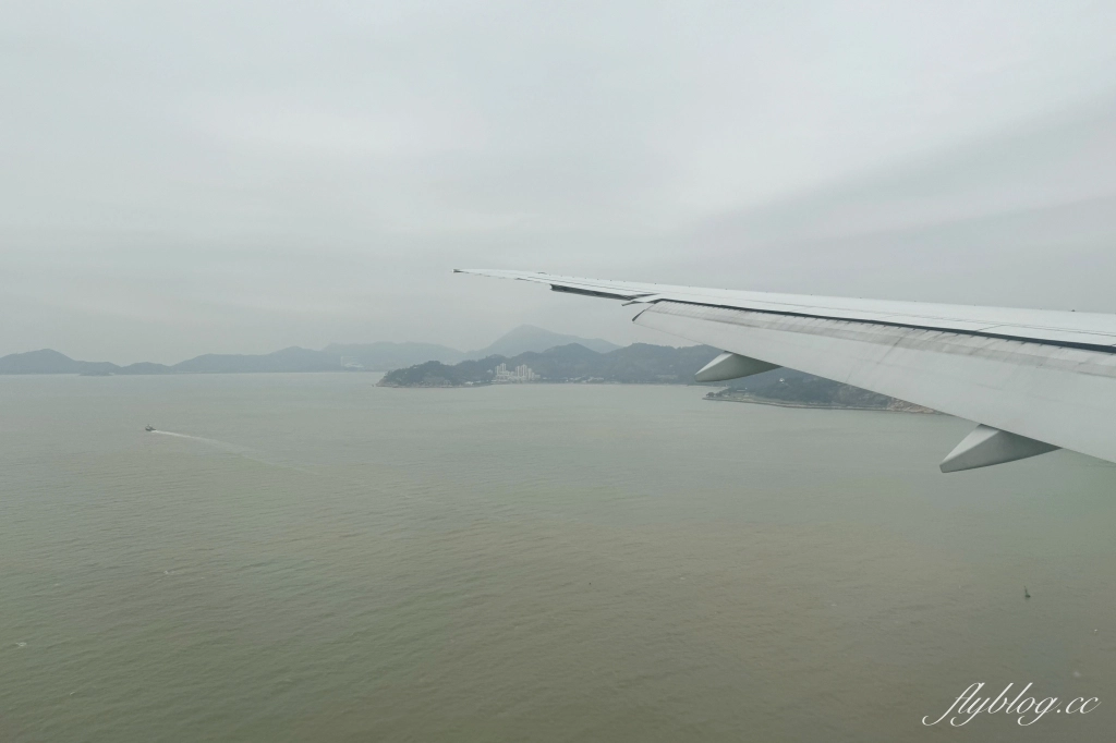 澳門旅遊｜長榮航空BR801 台北&ndash;澳門 波音777-300ER，機上座位及飛機餐分享 @飛天璇的口袋