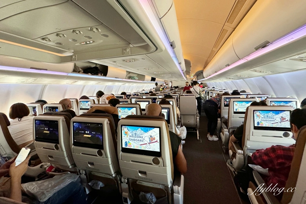 日本北海道｜星宇航空 JX850 台北&ndash;札幌 空中巴士A330-900，可愛的史努比主題飛機 @飛天璇的口袋