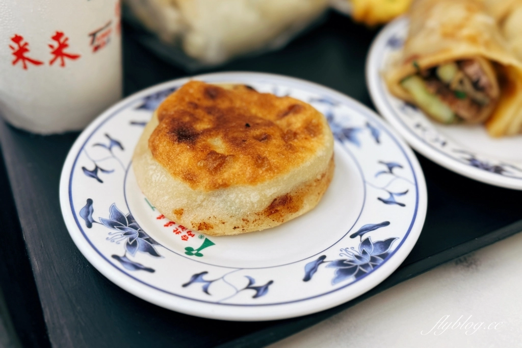 台中西屯|台北內湖來來豆漿.24小時營業早餐店,推薦牛肉麵和豆漿必點 @飛天璇的口袋 台中西屯|台北內湖來來豆漿.24小時營業早餐店,推薦牛肉麵和豆漿必點 @飛天璇的口袋