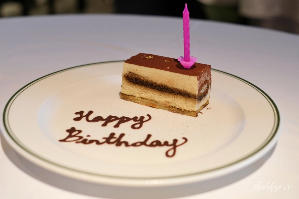 台中南屯｜史密斯華倫斯基牛排館 Smith & Wollensky．股神巴菲特牛排台中吃得到，商業午餐990元起 @飛天璇的口袋