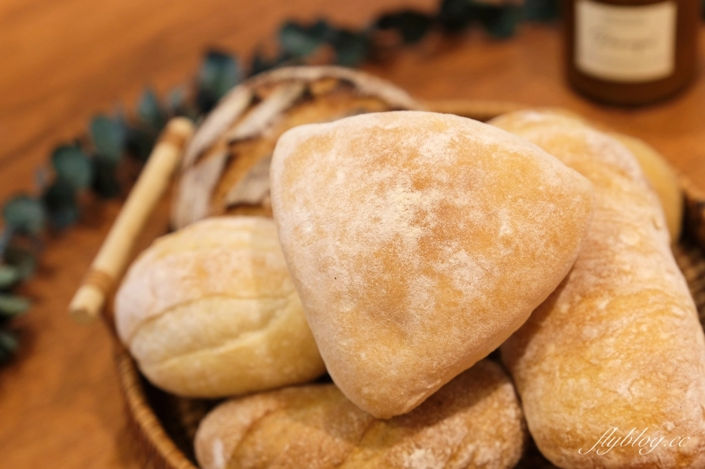 台中西屯｜ Finga’s Fine Food 風格麵包坊．紐西蘭籍老闆創業，台中好吃歐式麵包 @飛天璇的口袋