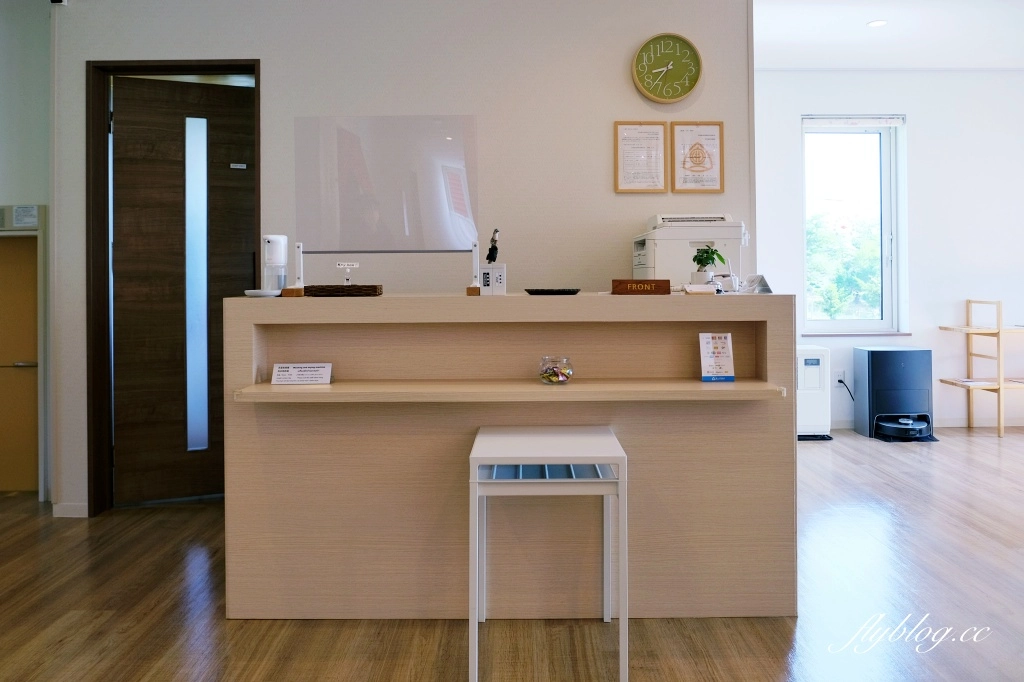 日本北海道｜花藤旅店 hotel hanafuji inn．富良野優質民宿，鄰近富田農場，老闆夫婦會講中文 @飛天璇的口袋