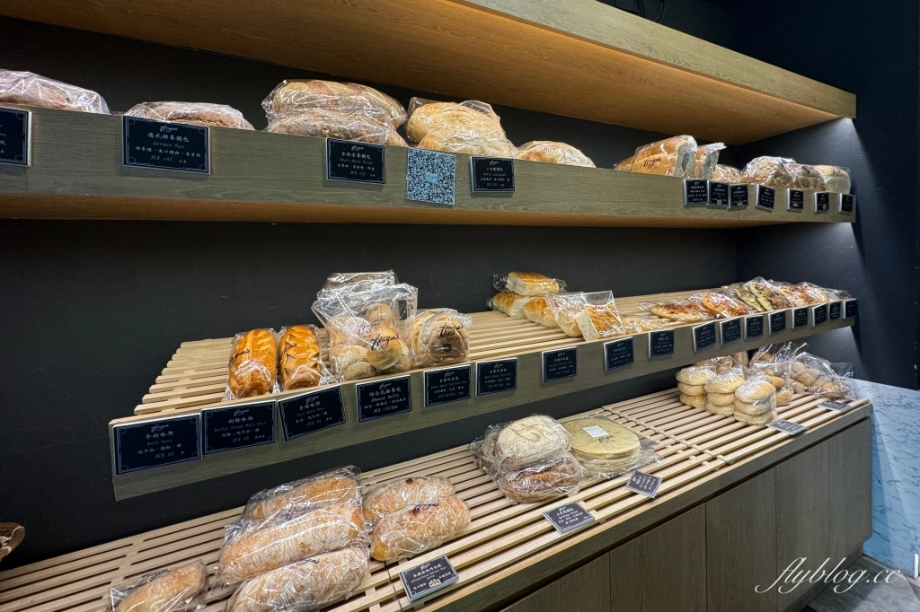 台中西屯｜ Finga’s Fine Food 風格麵包坊．紐西蘭籍老闆創業，台中好吃歐式麵包 @飛天璇的口袋