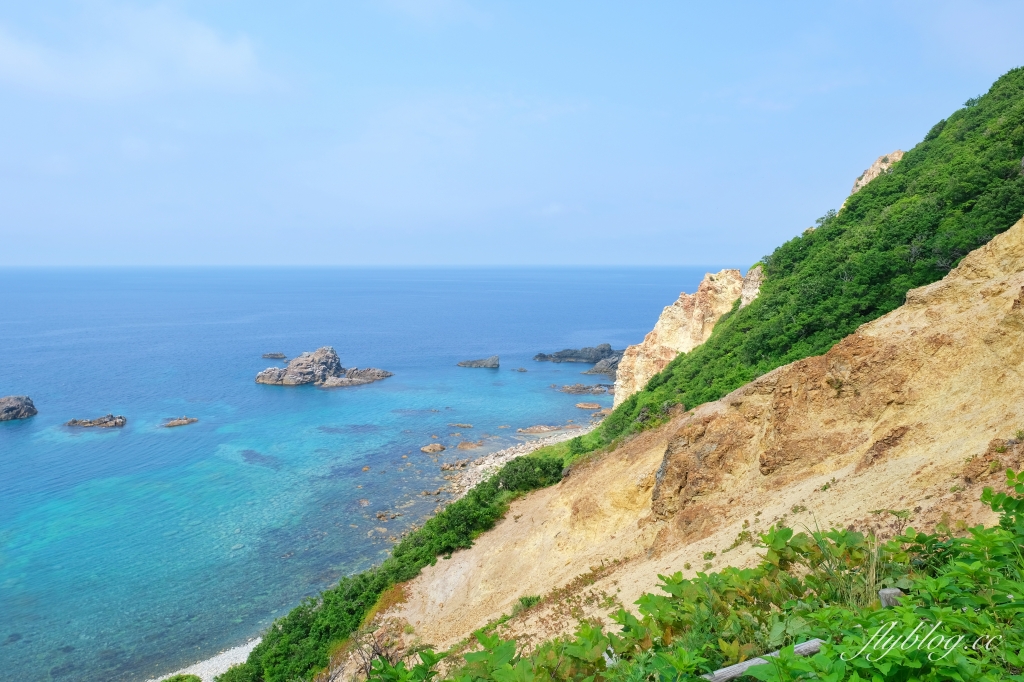 日本北海道｜島武意海岸．日本海岸百選，欣賞積丹藍絕景 @飛天璇的口袋