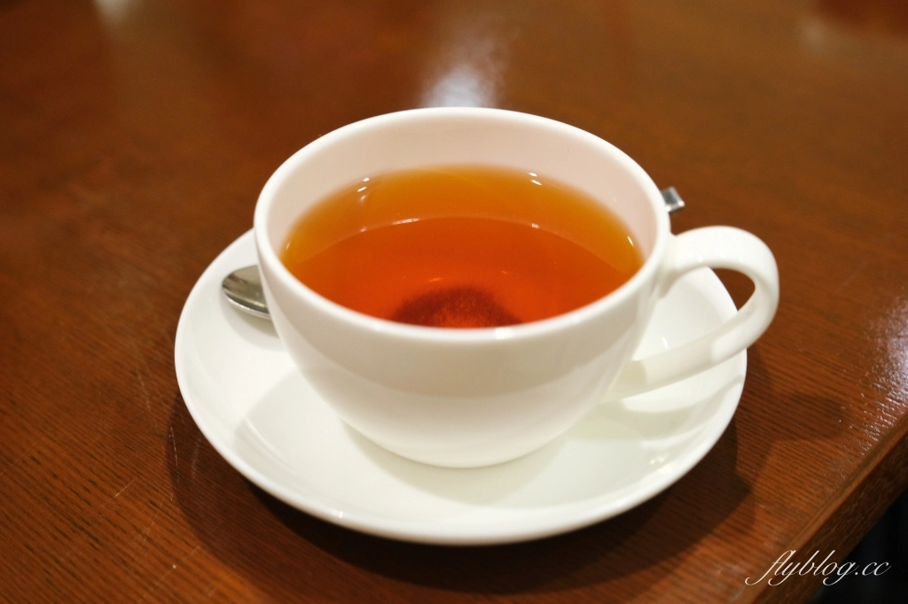 日本北海道｜札幌一日遊．電車一日券玩札幌，白色戀人公園、北海道神宮、大通公園、狸小路，10個札幌美食景點整理 @飛天璇的口袋