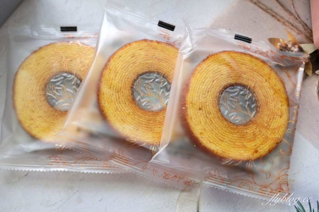 日本北海道｜北菓樓 新千歲機場店．札幌機場必買伴手禮，必吃夢不可思議泡芙 @飛天璇的口袋