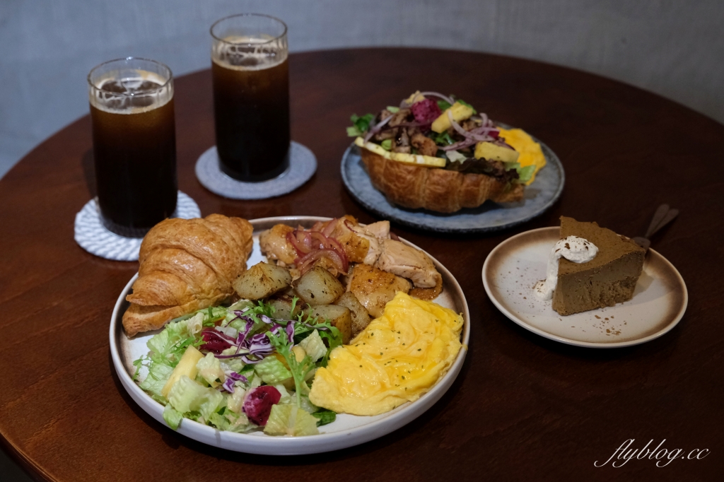 台中西區｜產出 The Food．從台北赤峰街搬來台中，老宅改建的早午餐咖啡館 @飛天璇的口袋