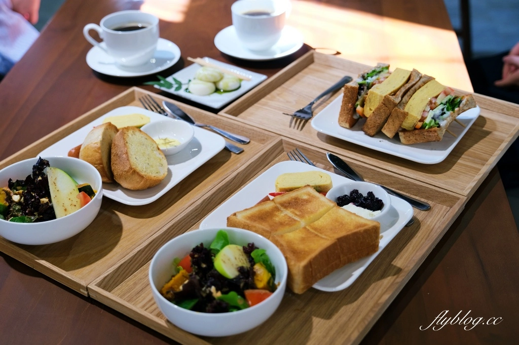 台中南屯｜青林檎．黎明新村老宅咖啡館，提供日常和洋朝食 @飛天璇的口袋