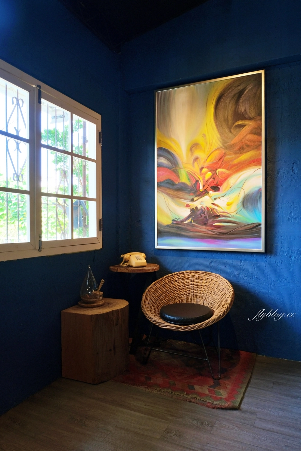 台中西屯｜Le Tr&eacute;sor她說．水湳純白老宅咖啡館，是早午餐甜點店也是餐酒館 @飛天璇的口袋