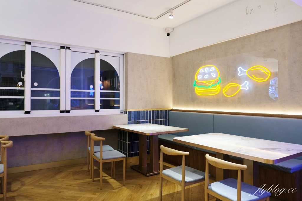 台東美食｜藍蜻蜓速食專賣店．台東限定好吃炸雞，30老字號品牌也很時尚 @飛天璇的口袋