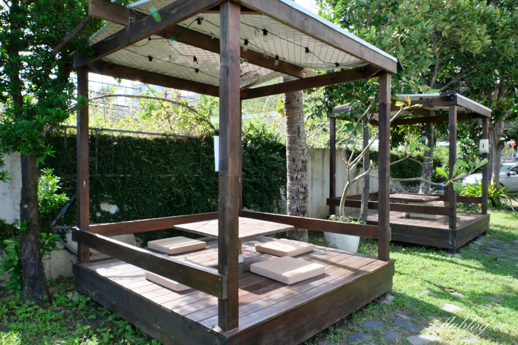 台東卑南｜小魚兒的家．台東超美咖啡廳民宿，坐擁太平洋藍天白雲美景 @飛天璇的口袋