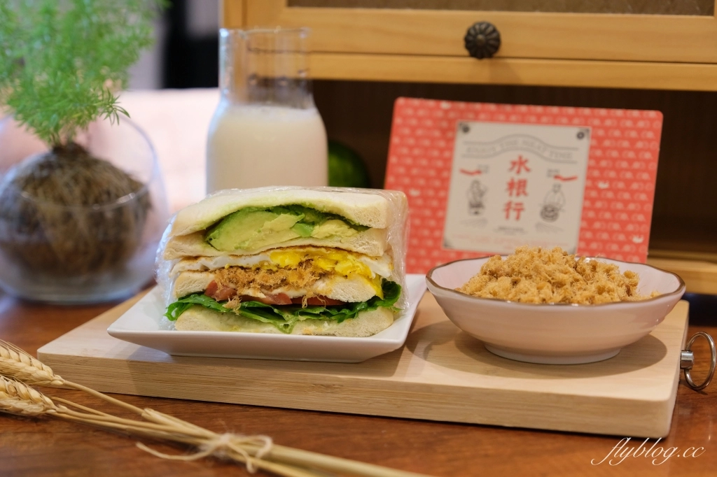 彰化伴手禮｜在地人推薦，8+彰化必買伴手禮，蛋黃酥 、麻糬、桂圓蛋糕一網打盡 @飛天璇的口袋