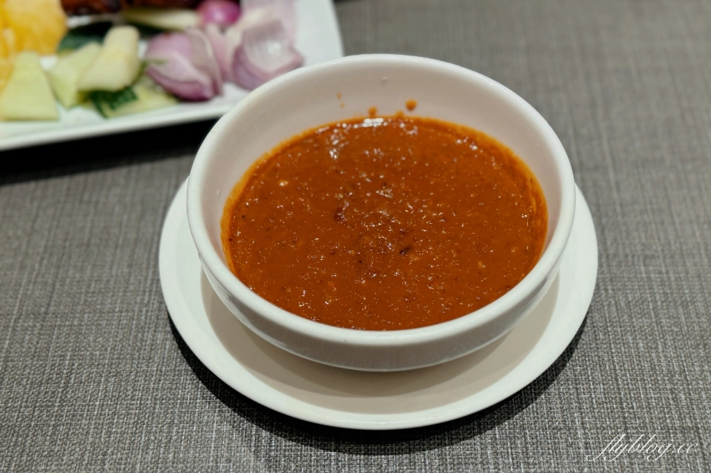 馬來西亞吉隆坡｜Madam Kwan’s．正宗馬來西亞料理，椰漿飯、烤沙嗲、煎蕊都吃得到 @飛天璇的口袋