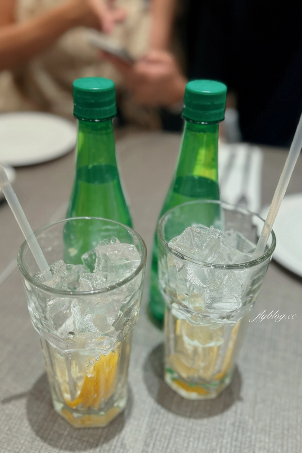 馬來西亞吉隆坡｜Madam Kwan’s．正宗馬來西亞料理，椰漿飯、烤沙嗲、煎蕊都吃得到 @飛天璇的口袋