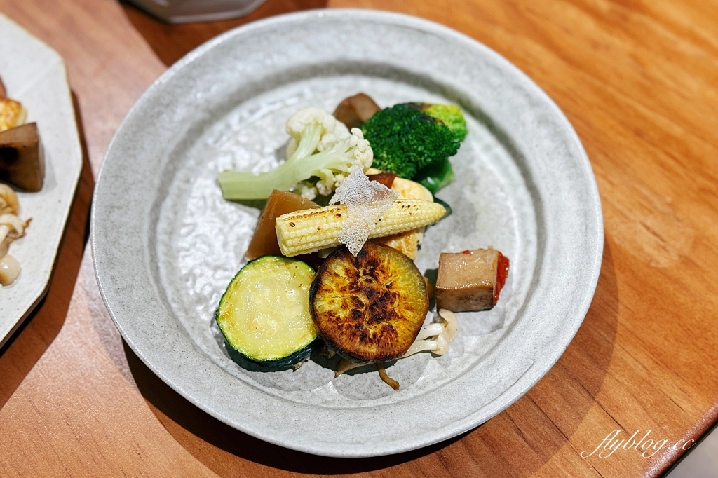 台中北屯｜昨日風景早午餐2.0．新址位於太原車站巷弄裡，台中北屯寵物友善餐廳 @飛天璇的口袋