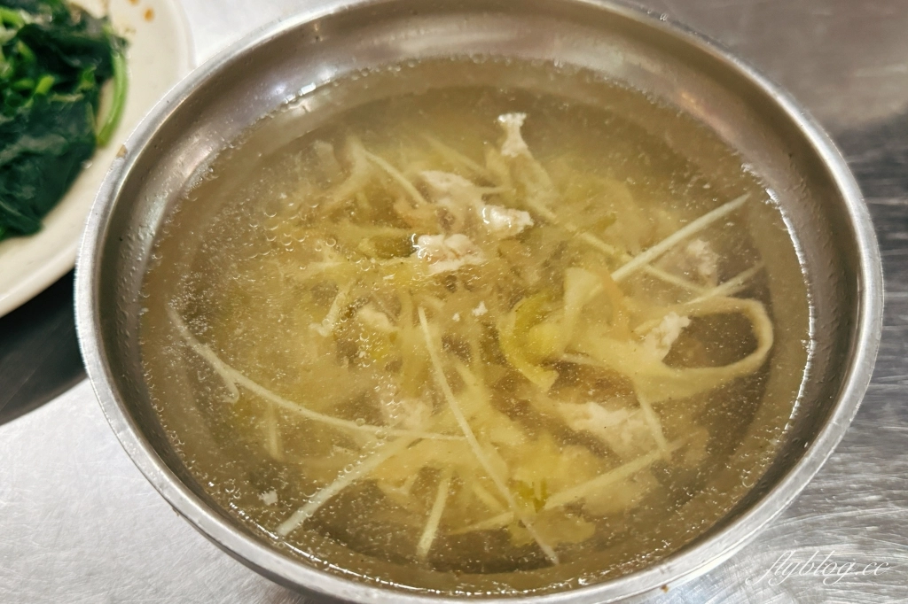 台中北屯|金谷不囉嗦.金谷市場銅板美食,昌平路人氣宵夜場 @飛天璇的口袋 台中北屯|金谷不囉嗦.金谷市場銅板美食,昌平路人氣宵夜場 @飛天璇的口袋