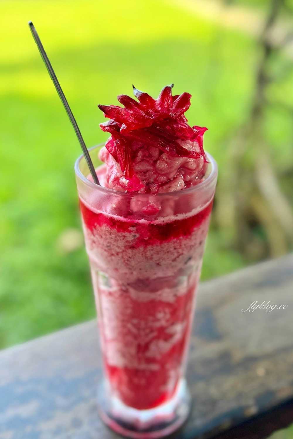 台東卑南｜小魚兒的家．台東超美咖啡廳民宿，坐擁太平洋藍天白雲美景 @飛天璇的口袋