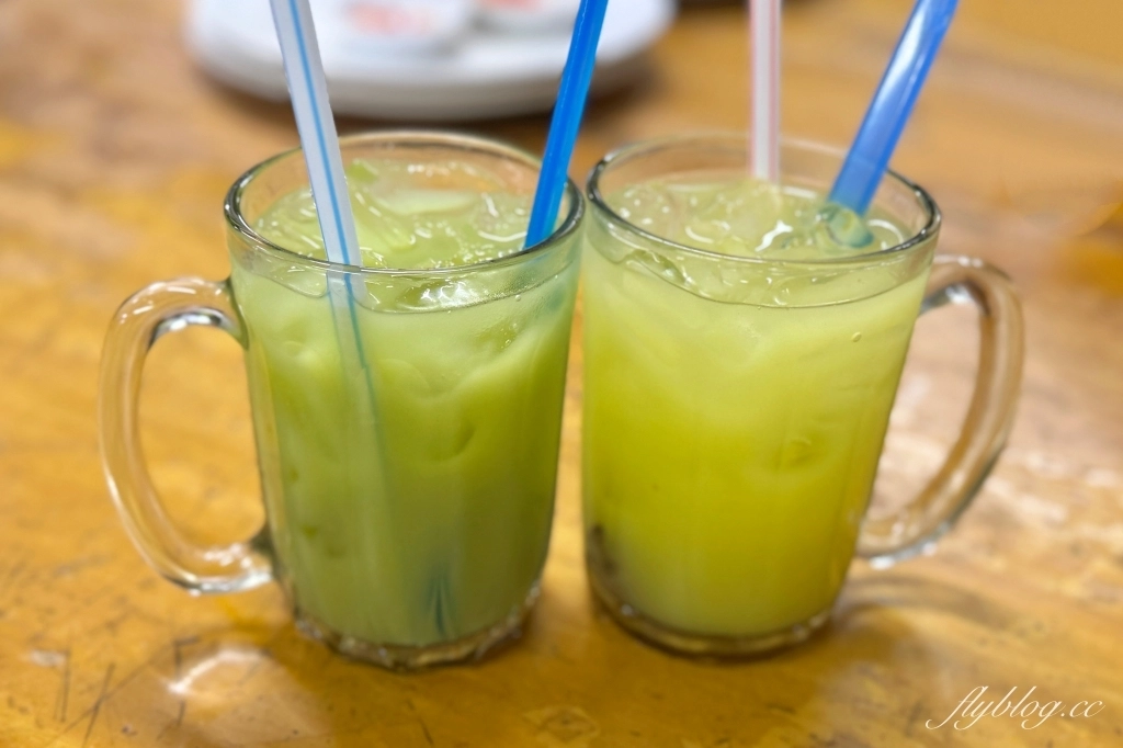 馬來西亞吉隆坡｜禤記瓦煲雞飯．獨創木炭燒瓦煲飯，米其林必比登推薦 @飛天璇的口袋