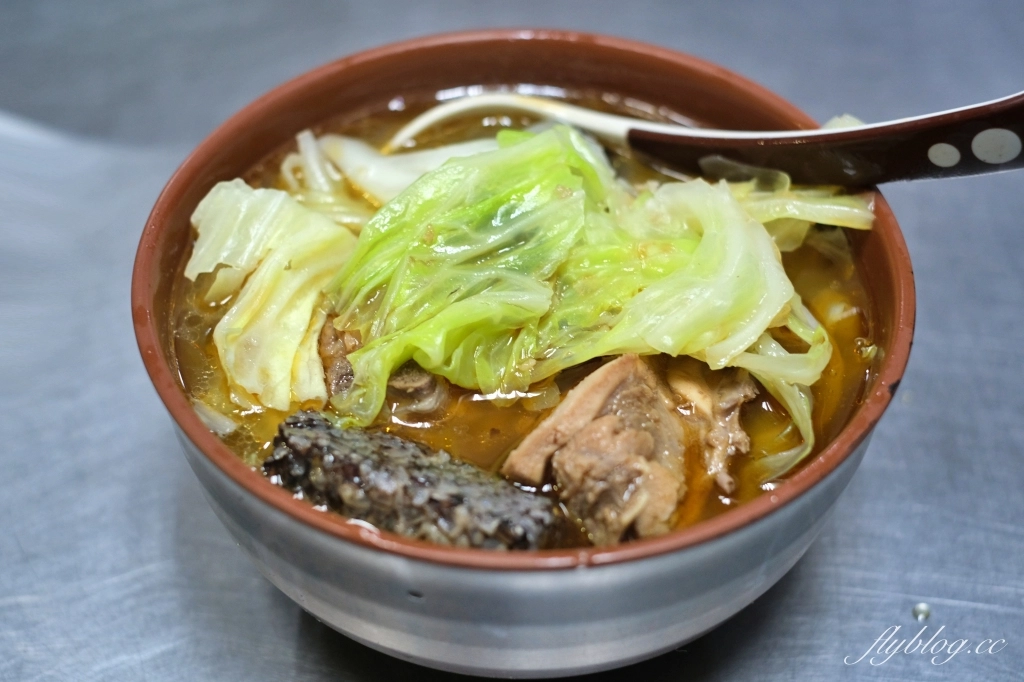 台中北區|阿源麻油雞.大家甘願在路邊排隊,大鍋炒的台中麻油雞 @飛天璇的口袋 台中北區|阿源麻油雞.大家甘願在路邊排隊,大鍋炒的台中麻油雞 @飛天璇的口袋