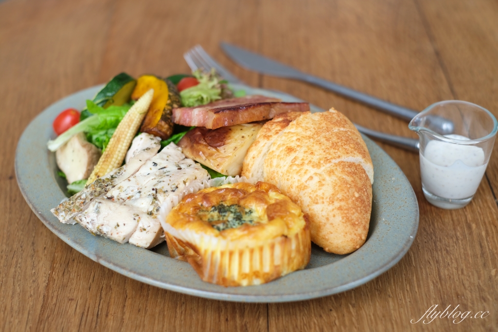 台中大里|餐桌上的時光.座落於小公園旁,大里早午餐甜點店 @飛天璇的口袋 台中大里|餐桌上的時光.座落於小公園旁,大里早午餐甜點店 @飛天璇的口袋