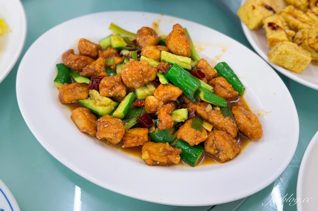 台中潭子｜口福水餃．潭子鄉野間的快炒餐廳，冬天還有羊肉爐和砂鍋魚頭 @飛天璇的口袋