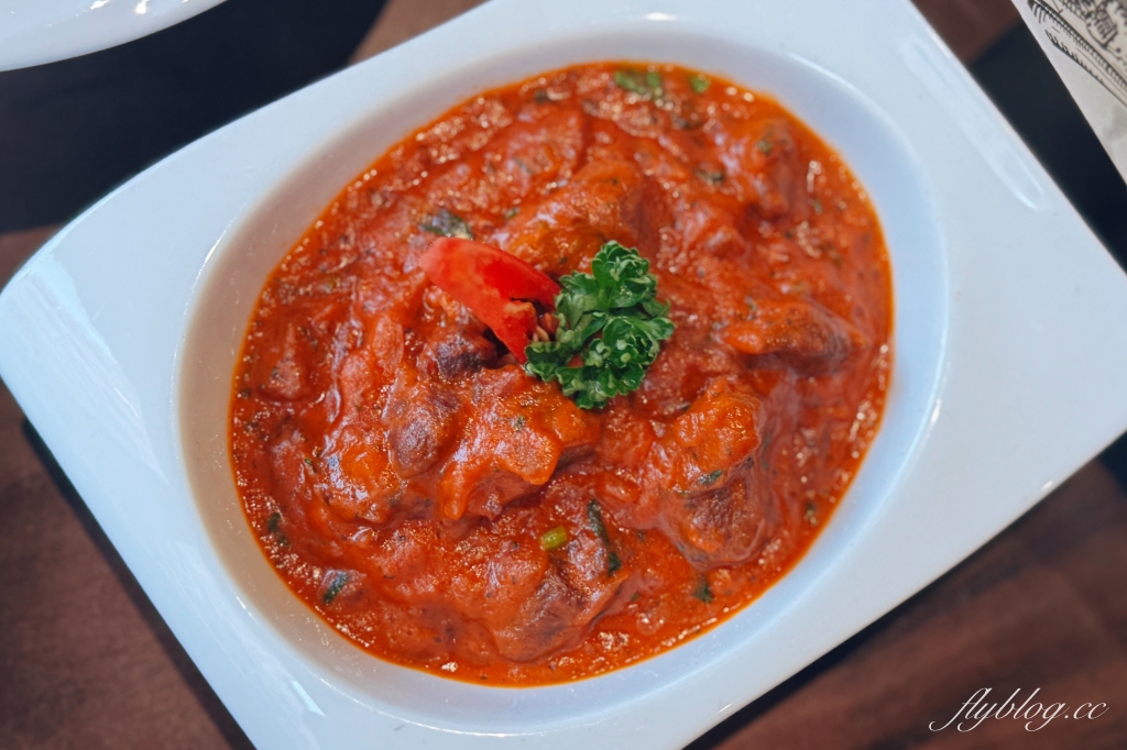 台中西區｜活力印度餐廳．竹北咖哩名店插旗台中，每個月一天印度咖哩吃到飽 @飛天璇的口袋