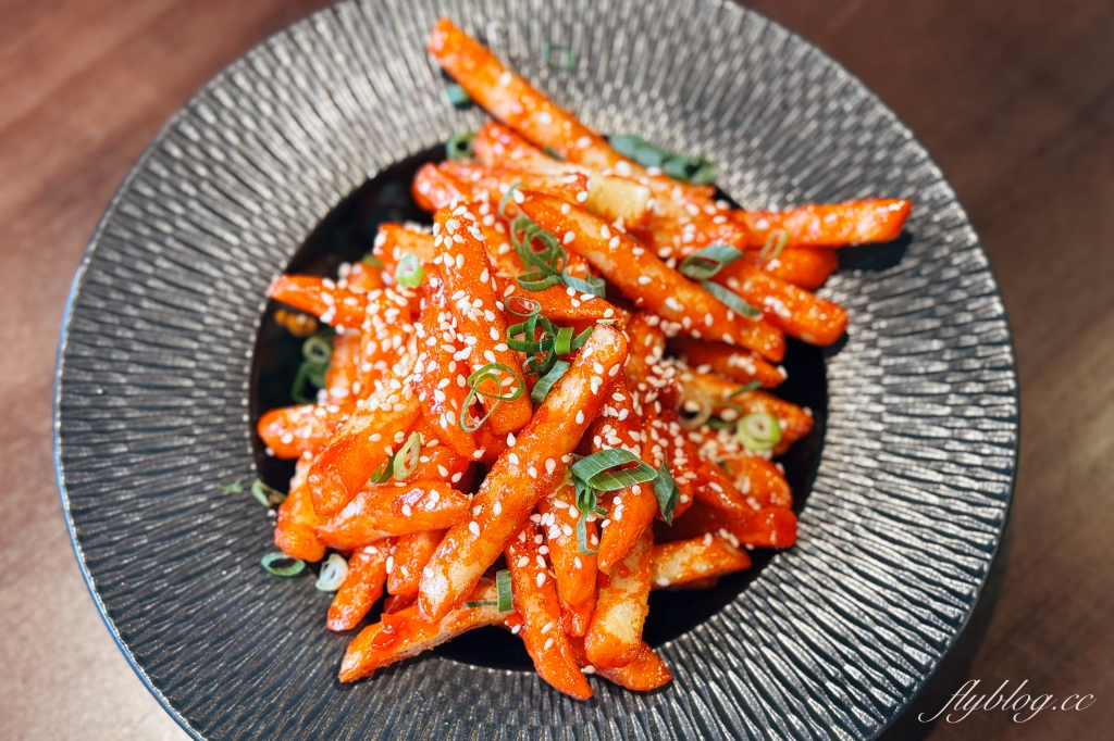 台中西區｜活力印度餐廳．竹北咖哩名店插旗台中，每個月一天印度咖哩吃到飽 @飛天璇的口袋