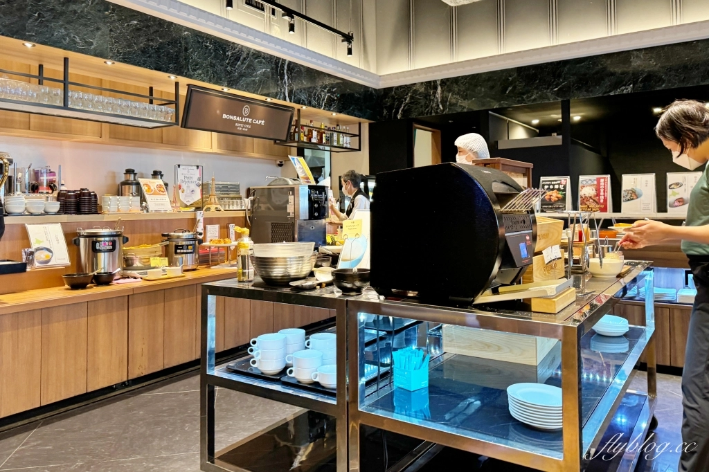 日本北海道｜格拉斯麗札幌酒店 Hotel Gracery Sapporo．札幌車站南口對面，逛大丸百貨超方便，樓下就是Lawson @飛天璇的口袋