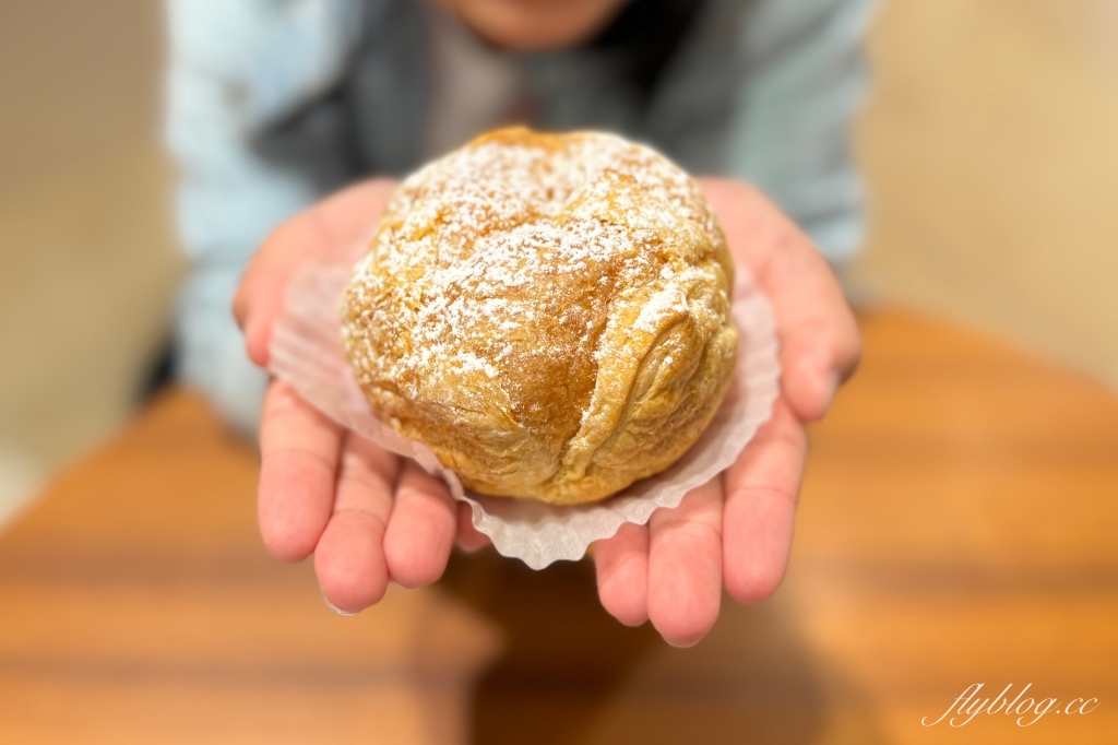 日本北海道｜北菓樓 新千歲機場店．札幌機場必買伴手禮，必吃夢不可思議泡芙 @飛天璇的口袋