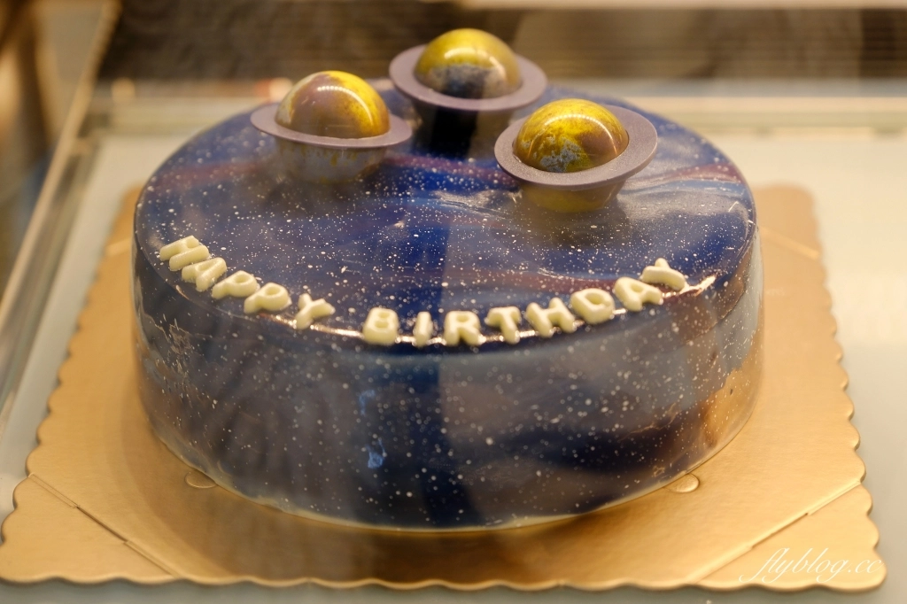 台中西區|P&J’s Pâtisserie 法式鏡面蛋糕.全台中唯一鏡面生日蛋糕,造型口味客製化搭配 @飛天璇的口袋 台中西區|P&J’s Pâtisserie 法式鏡面蛋糕.全台中唯一鏡面生日蛋糕,造型口味客製化搭配 @飛天璇的口袋