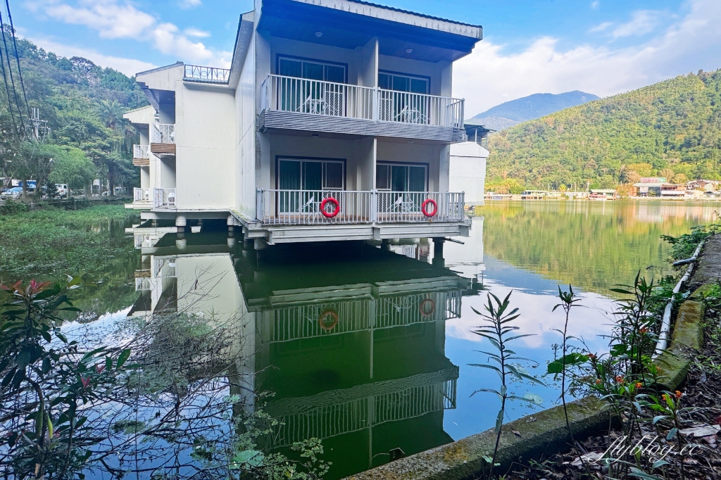 南投埔里｜鯉魚潭風景區．擁有小西湖的美譽，波光粼粼的天然湖泊 @飛天璇的口袋