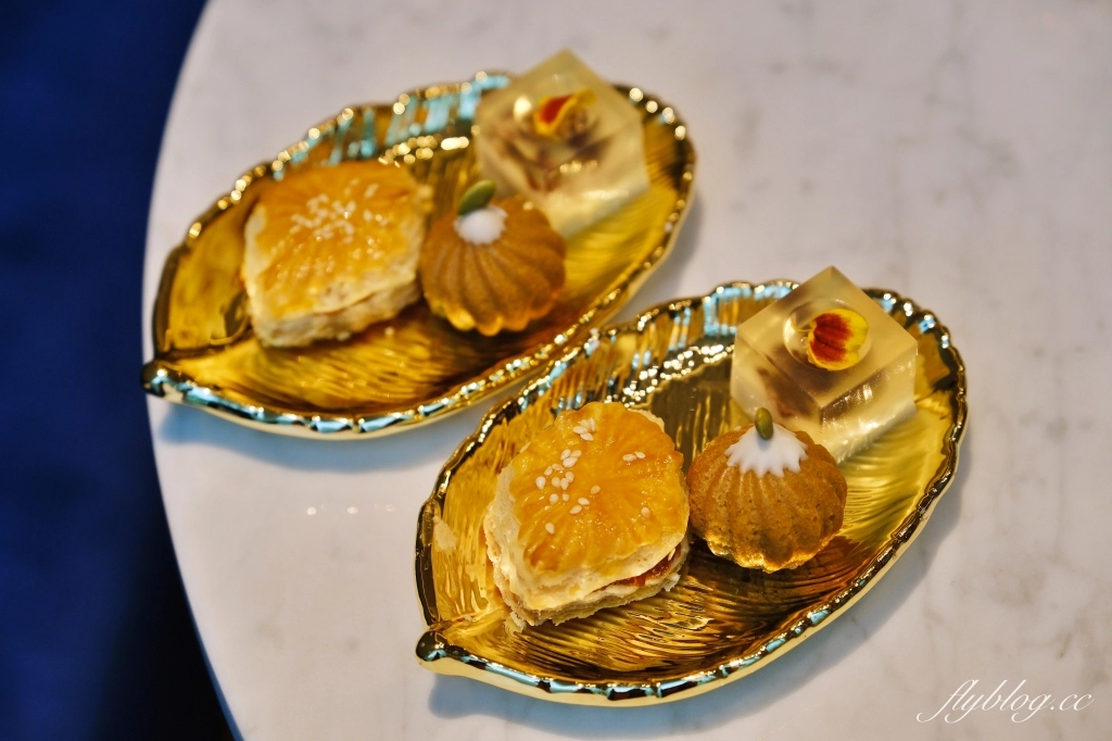 台中西區|葉與藤 Leaves and Vines.臺中勤美洲際酒店,推車桌邊服務奢華下午茶 @飛天璇的口袋 台中西區|葉與藤 Leaves and Vines.臺中勤美洲際酒店,推車桌邊服務奢華下午茶 @飛天璇的口袋