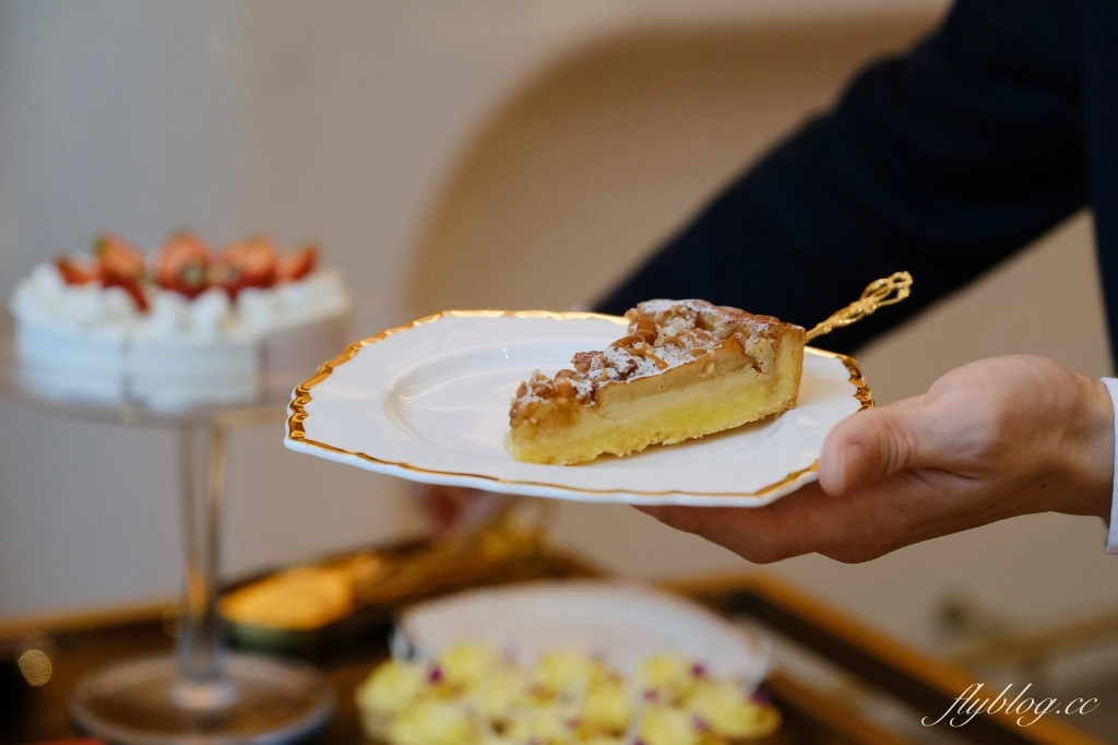 台中西區|葉與藤 Leaves and Vines.臺中勤美洲際酒店,推車桌邊服務奢華下午茶 @飛天璇的口袋 台中西區|葉與藤 Leaves and Vines.臺中勤美洲際酒店,推車桌邊服務奢華下午茶 @飛天璇的口袋