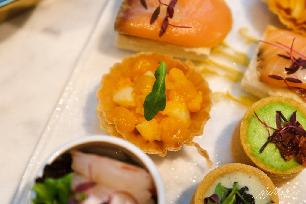 台中西區|葉與藤 Leaves and Vines.臺中勤美洲際酒店,推車桌邊服務奢華下午茶 @飛天璇的口袋 台中西區|葉與藤 Leaves and Vines.臺中勤美洲際酒店,推車桌邊服務奢華下午茶 @飛天璇的口袋