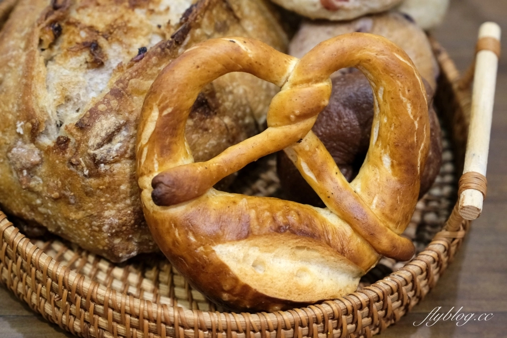 台中北區|蓓得酸種麵包工作室.台中酸麵包專賣店,一個星期只營業兩天 @飛天璇的口袋 台中北區|蓓得酸種麵包工作室.台中酸麵包專賣店,一個星期只營業兩天 @飛天璇的口袋