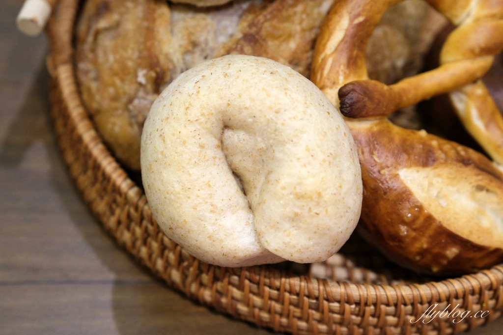 台中北區｜蓓得酸種麵包工作室．台中酸麵包專賣店，一個星期只營業兩天 @飛天璇的口袋